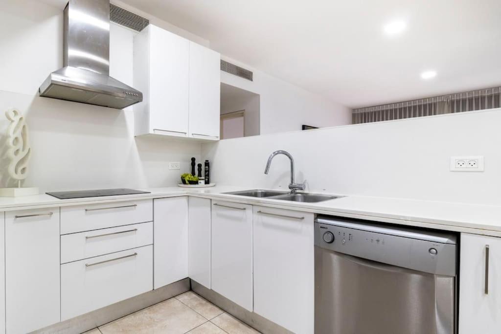 Luxury 3 Bedroom Apt, Harav Kook7 Ierusalim Exterior foto