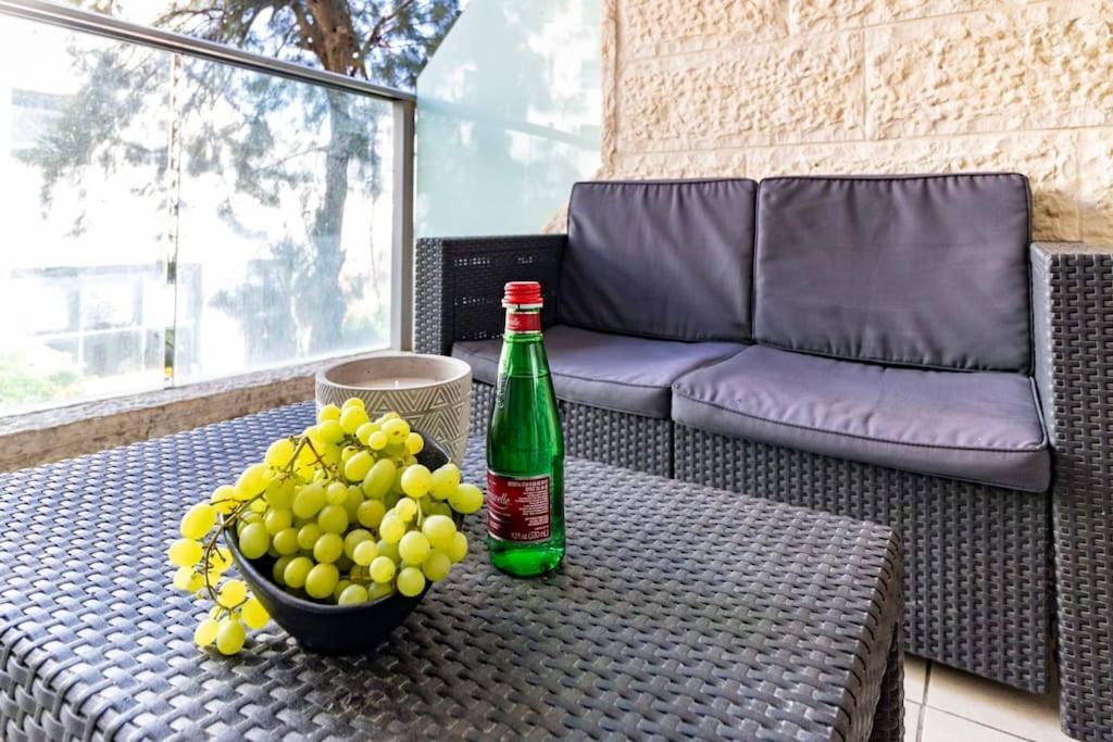 Luxury 3 Bedroom Apt, Harav Kook7 Ierusalim Exterior foto