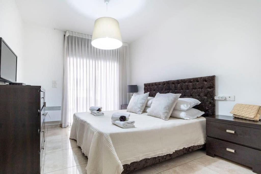 Luxury 3 Bedroom Apt, Harav Kook7 Ierusalim Exterior foto