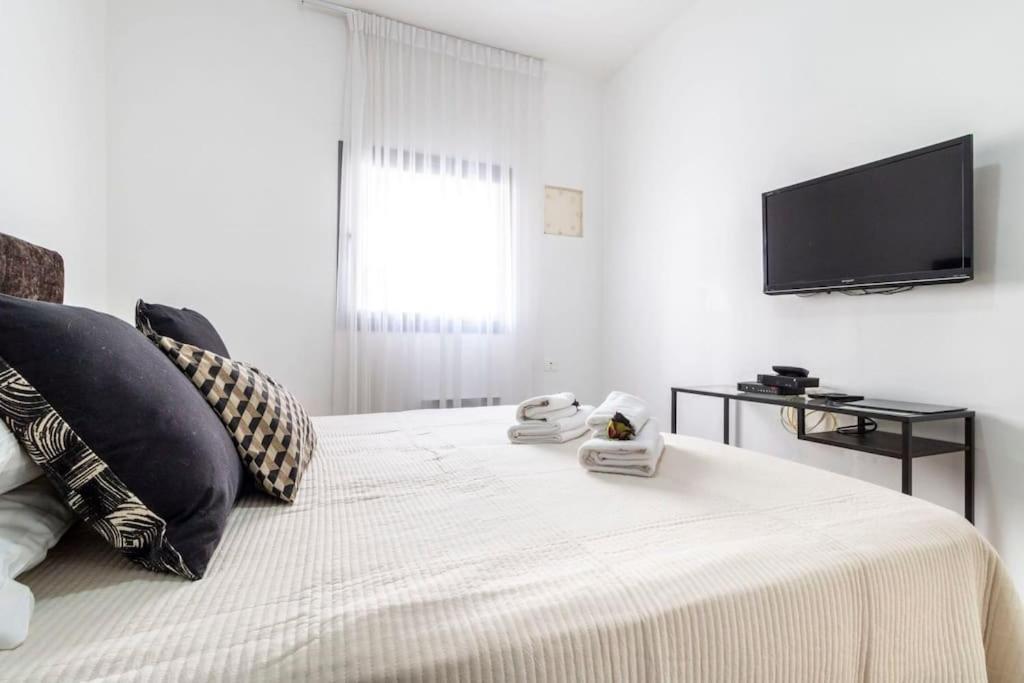Luxury 3 Bedroom Apt, Harav Kook7 Ierusalim Exterior foto