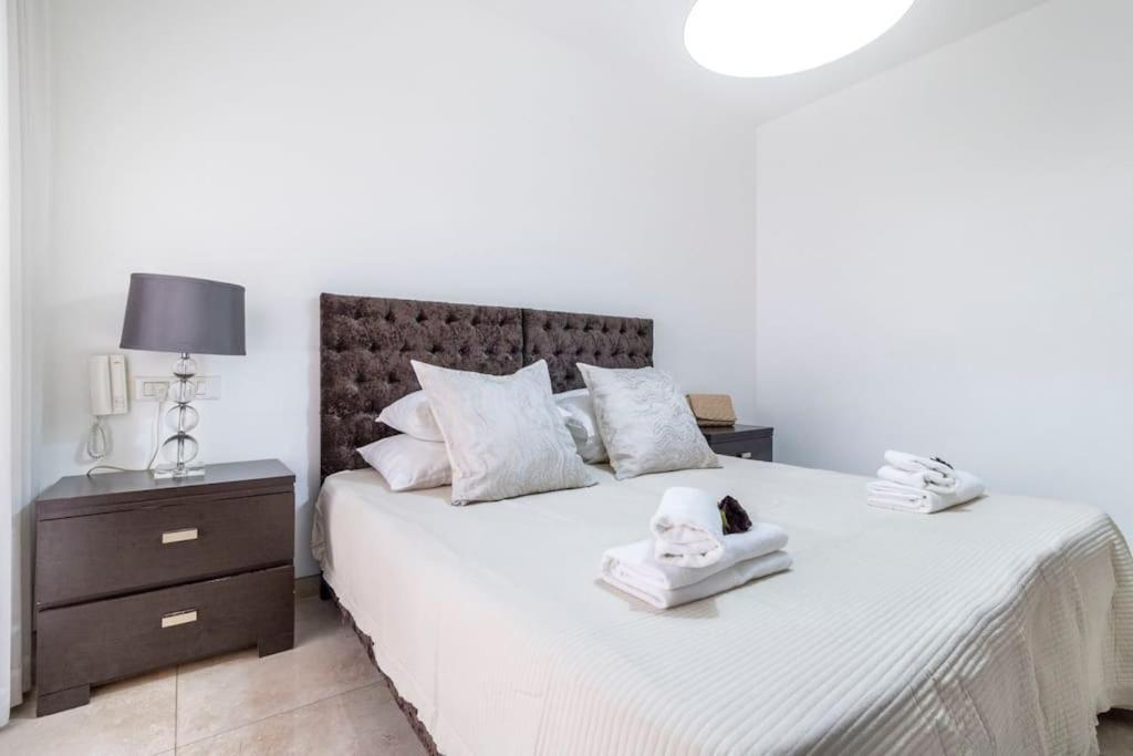 Luxury 3 Bedroom Apt, Harav Kook7 Ierusalim Exterior foto